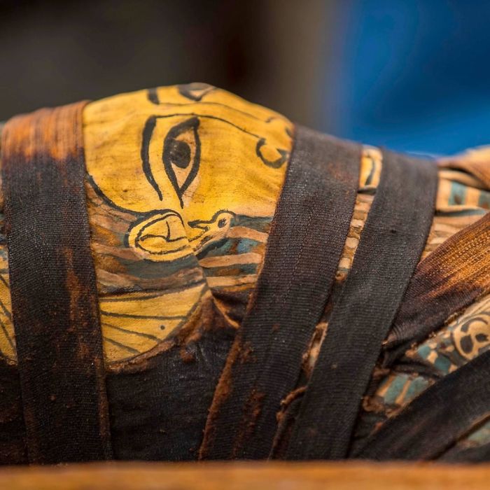 Egyptian Archaeologists Unseal A 2,500-Year-Old Sarcophagus And Cause The Internet To Freak Out Egyptian Archaeologists Unseal A 2,500-Year-Old Sarcophagus And Cause The Internet To Freak Out