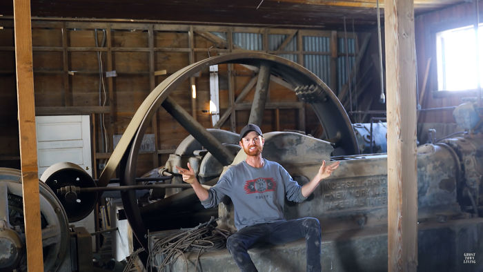 After Buying $1.4M Ghost Town, Man Gets Stuck There Due To The Pandemic For Over 6 Months