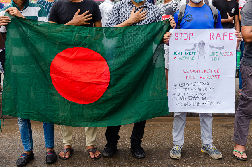 Photographer Shows The Protest Against Rape In Bangladesh. Photographer Shows The Protest Against Rape In Bangladesh.