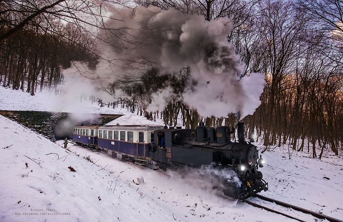 I Spent Five Years With Taking Train Pictures At The Most Exciting Places