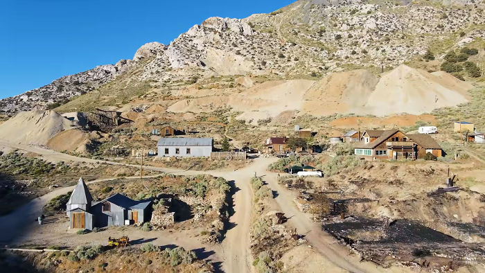 After Buying $1.4M Ghost Town, Man Gets Stuck There Due To The Pandemic For Over 6 Months