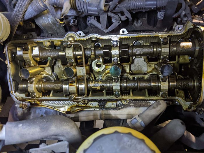 Toyota Tundra With Over 250k Miles On The Og Engine. This Is The Result Of Actually Taking Care Of Your Engine