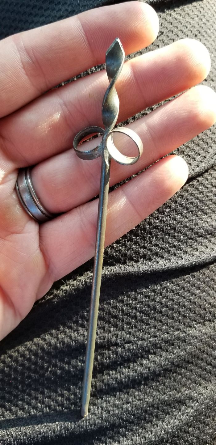 I Know This Is A Drill Bit, What Are The Hoops On The Sides For? Google Has Failed Me, So I Humbly Ask You All!