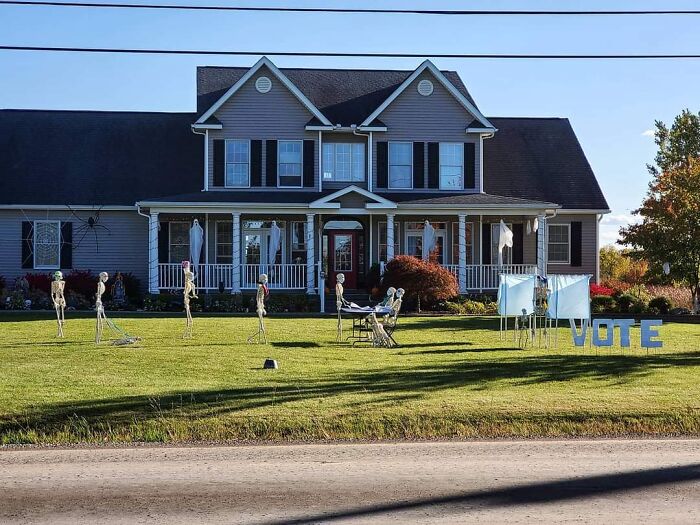 Topical Halloween Decorations. I Think They Nailed It