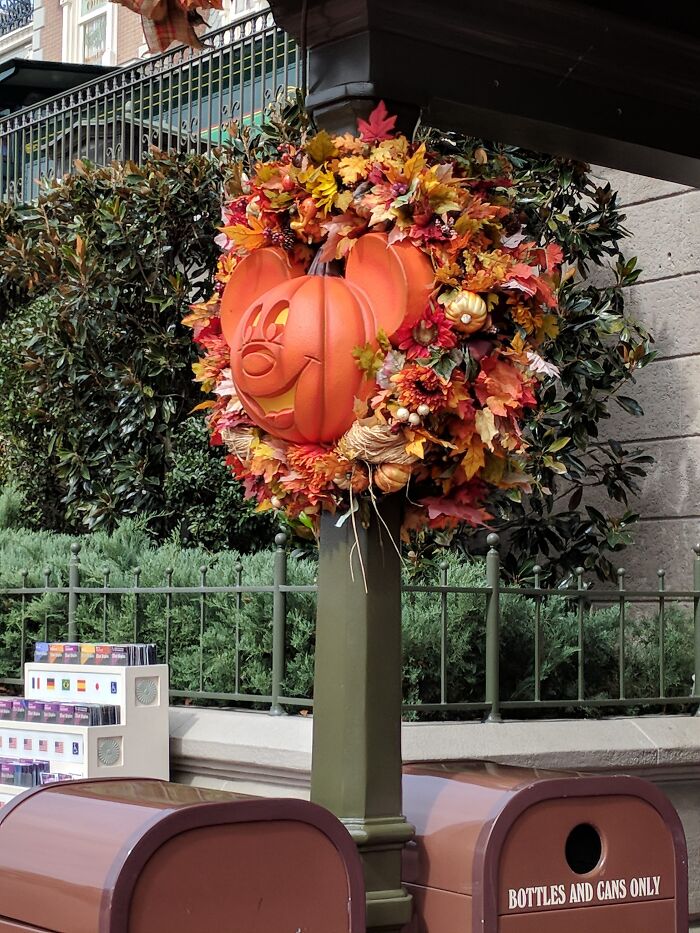 Decoration For WDW MK For Halloween