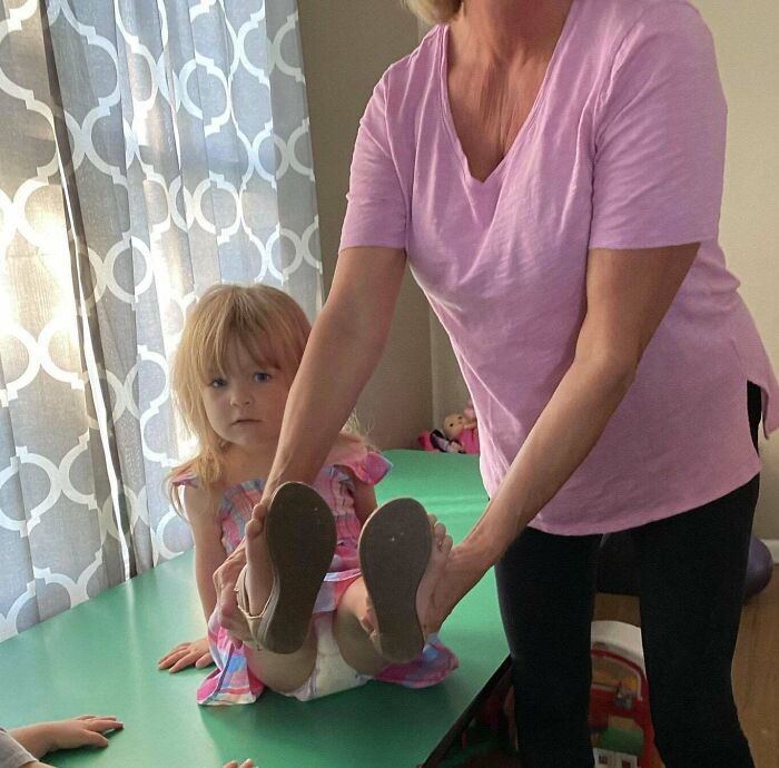 Pregnancy Brain Is So Real. My Daughters Daycare Lady Sent Me This. I’m So Embarrassed 💀