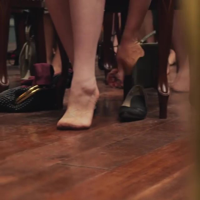 Anne Hathaway Reveals Her Terrifying Transformation For The Upcoming 2020 'The Witches' Remake