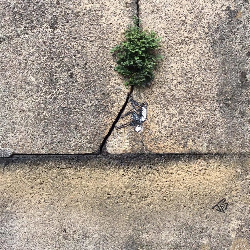 Street-Art-Graffiti-Interacts-With-Surroundings-Jps-Jamie-Paul-Scanlon