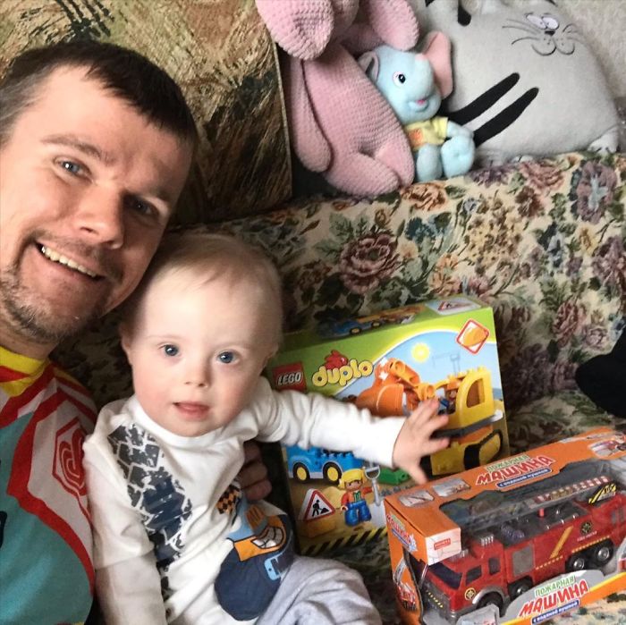 Mom Wanted To Give Her Son With Down Syndrome To Foster Care, The Father Decided To Raise His Child All On His Own Mom Wanted To Give Her Son With Down Syndrome To Foster Care, The Father Decided To Raise His Child All On His Own