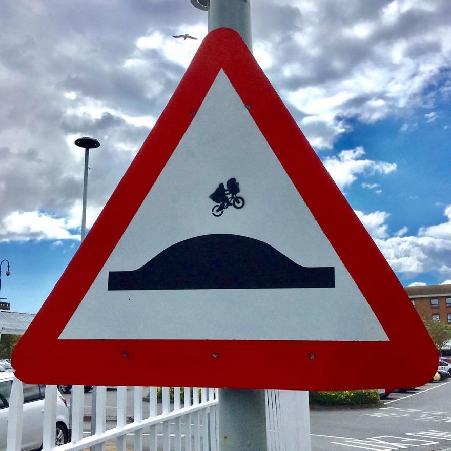 Street-Art-Graffiti-Interacts-With-Surroundings-Jps-Jamie-Paul-Scanlon