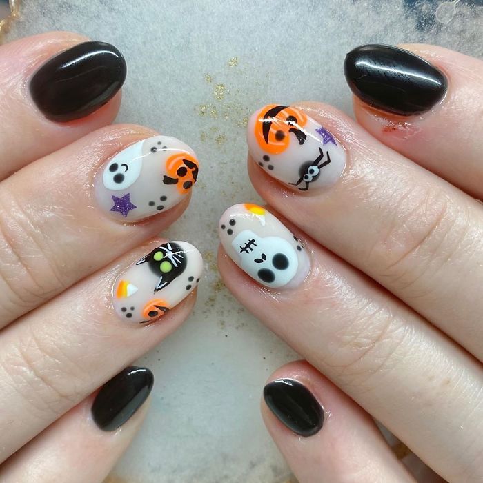 Creative-Halloween-Nail-Ideas
