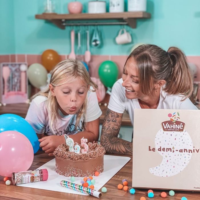 Half-Birthday Candles Are A Thing Now And You Can Have 2 Parties A Year Half-Birthday Candles Are A Thing Now And You Can Have 2 Parties A Year