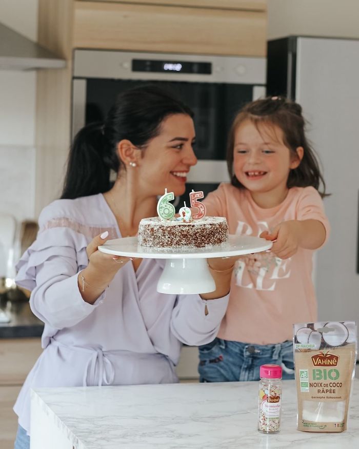 Half-Birthday Candles Are A Thing Now And You Can Have 2 Parties A Year Half-Birthday Candles Are A Thing Now And You Can Have 2 Parties A Year