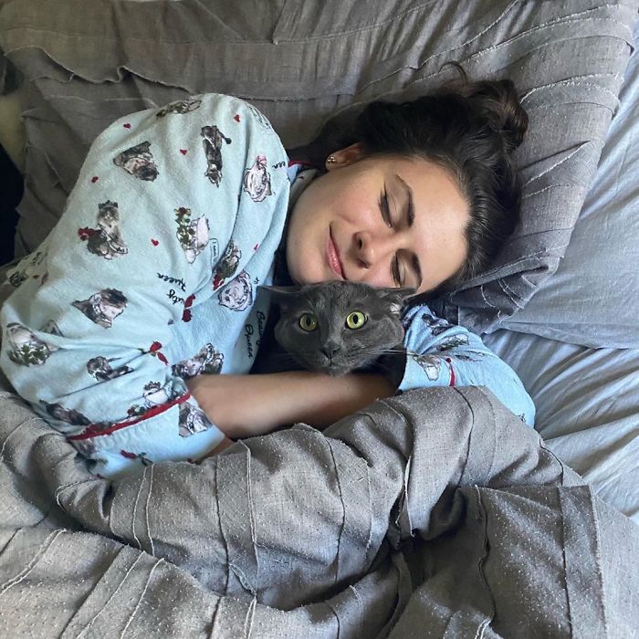 Unflattering-Cat-Photo-Challenge