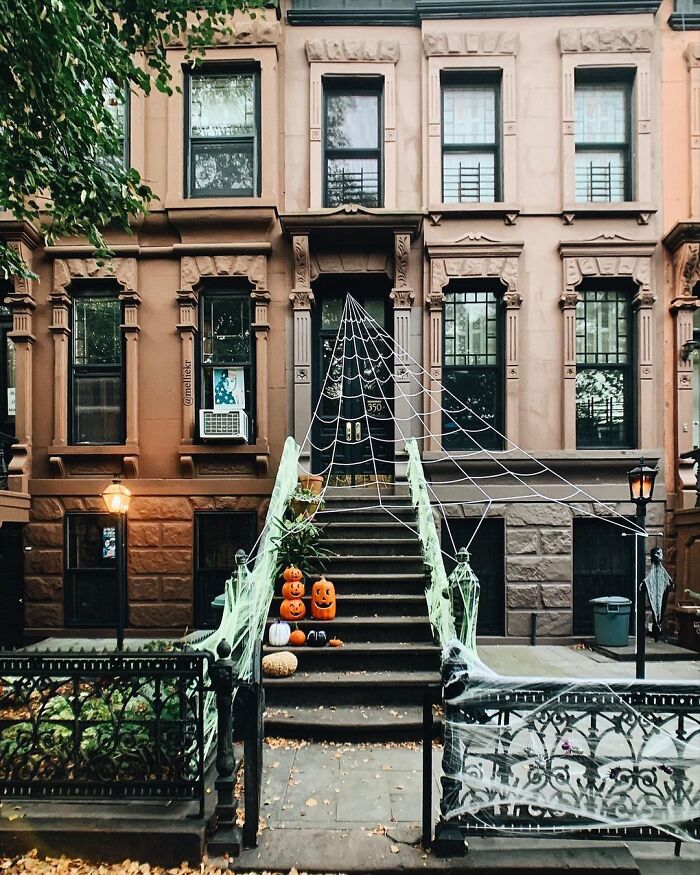 Halloween Vibes In Brooklyn