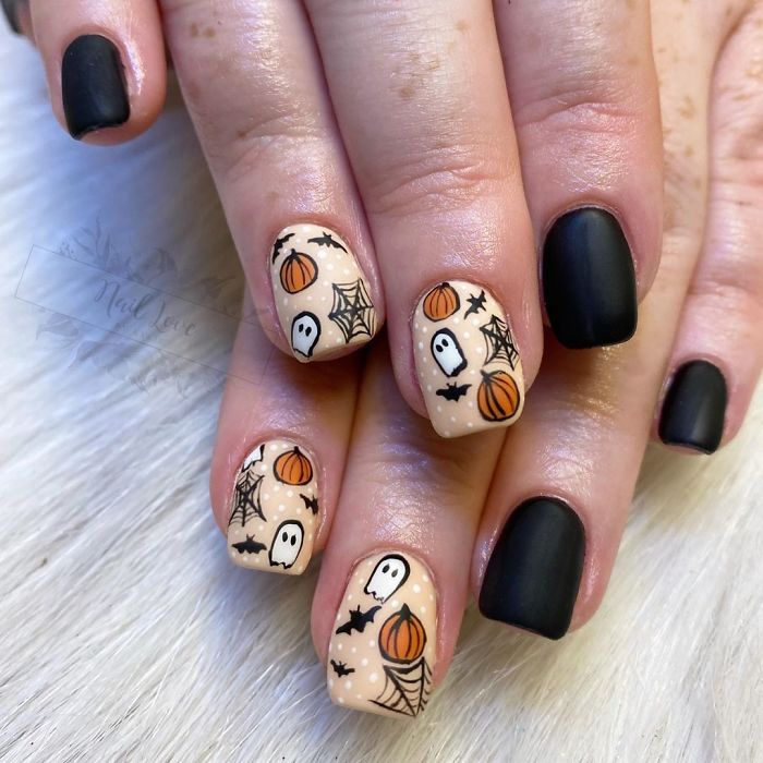 Creative-Halloween-Nail-Ideas