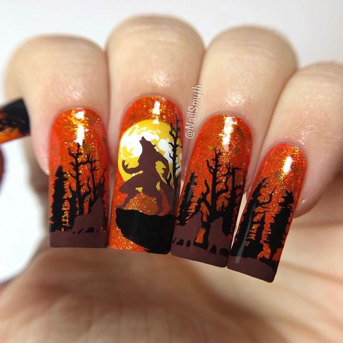 Creative-Halloween-Nail-Ideas