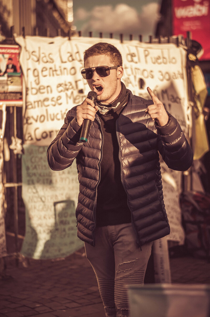 I Photographed Argentina's March Against Government Decisions In 2020