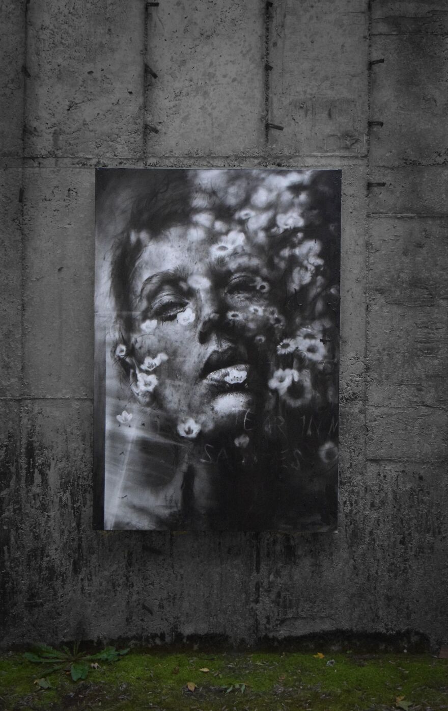 I've Discovered That Drawing With Different Hands Opens Up Different Aspects Of My Personality (39 Pics)