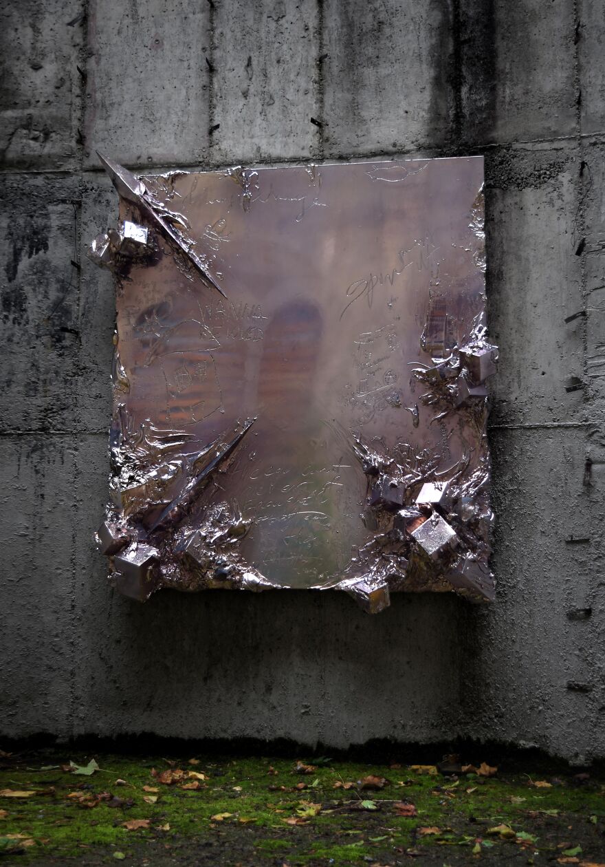 I've Discovered That Drawing With Different Hands Opens Up Different Aspects Of My Personality (39 Pics)