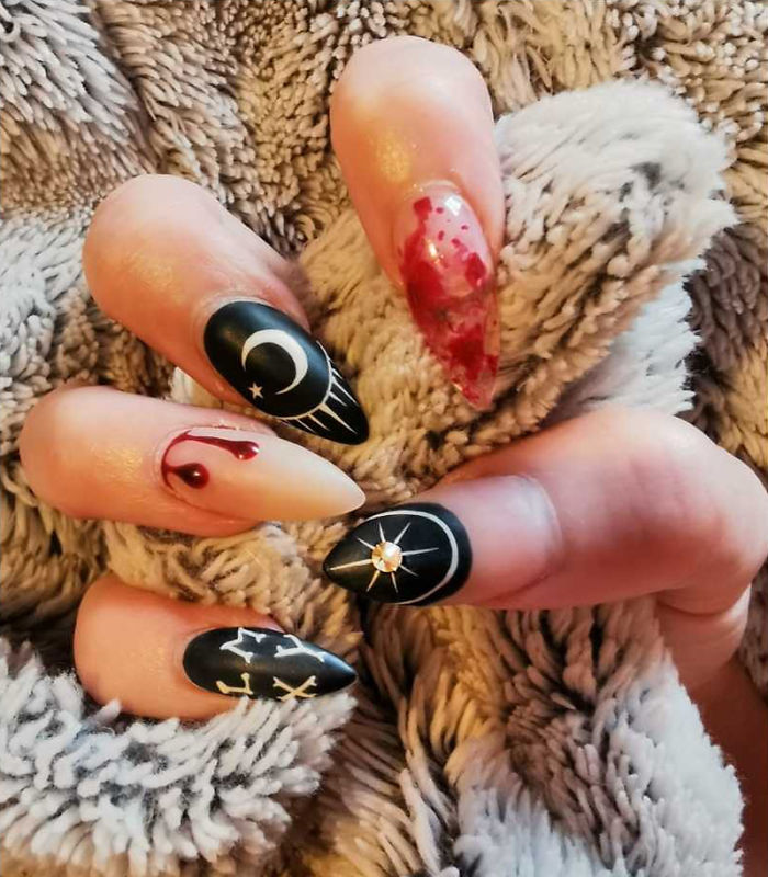 Creative-Halloween-Nail-Ideas