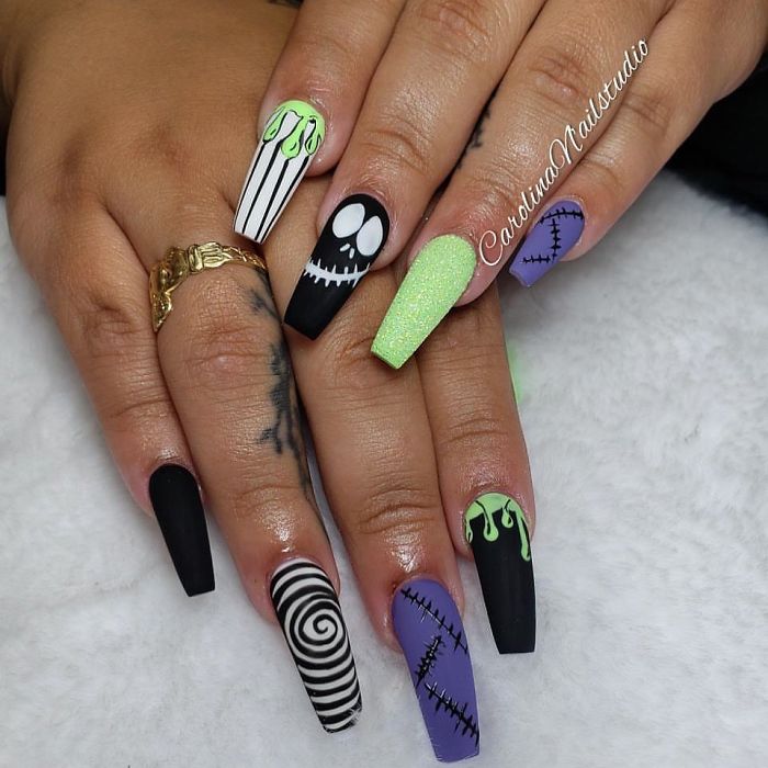 Creative-Halloween-Nail-Ideas