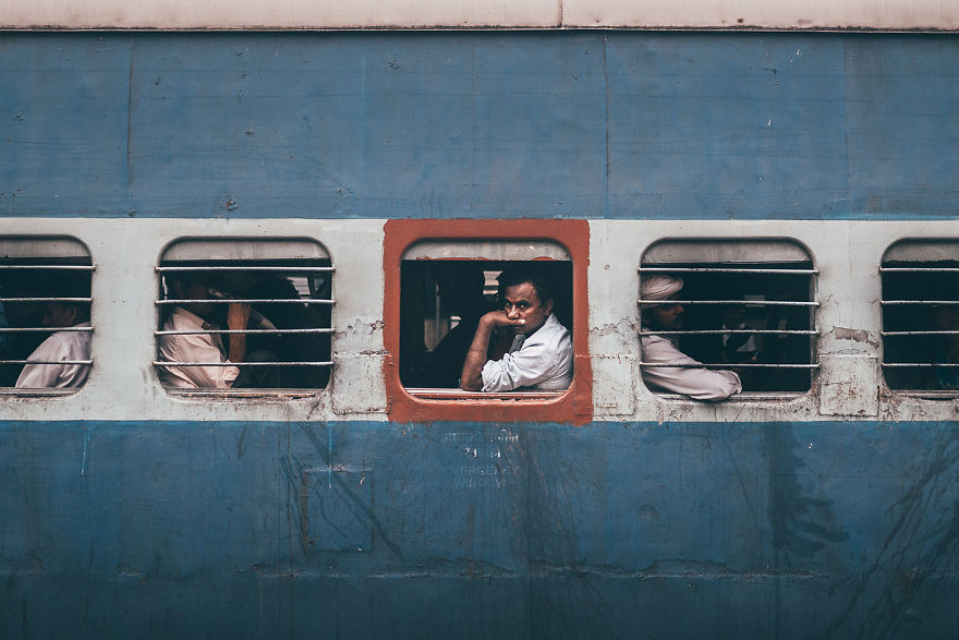 The Winners Of The Street Photography Competition By Independent Photographer Capture Life On The Streets Around The World The Winners Of The Street Photography Competition By Independent Photographer Capture Life On The Streets Around The World
