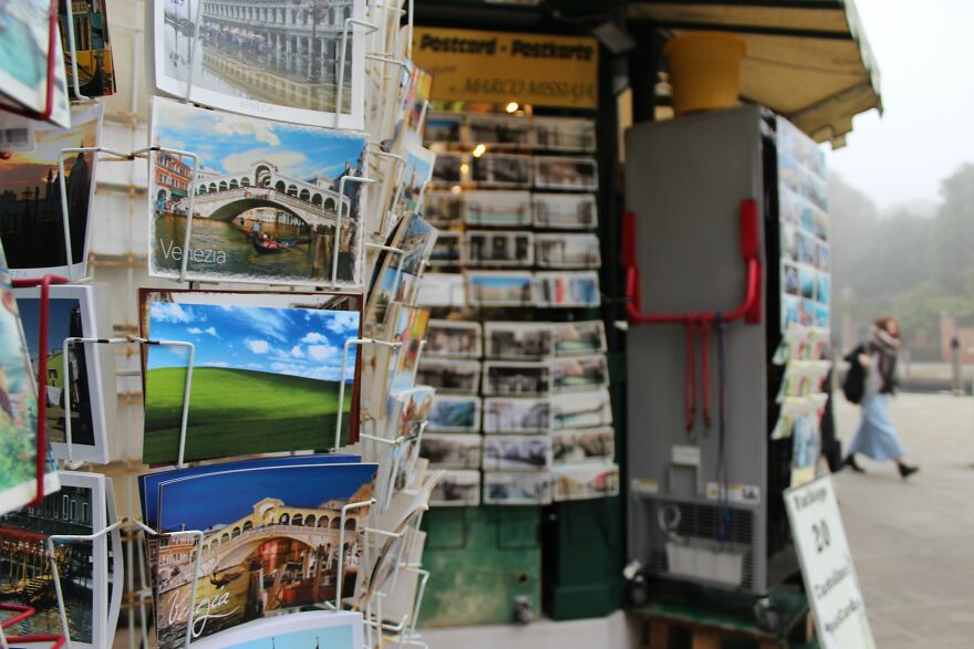 "Greetings From..work". An Italian Artist Makes You Think About The Restrictions To Travel Caused By Covid-19. "Greetings From..work". An Italian Artist Makes You Think About The Restrictions To Travel Caused By Covid-19.