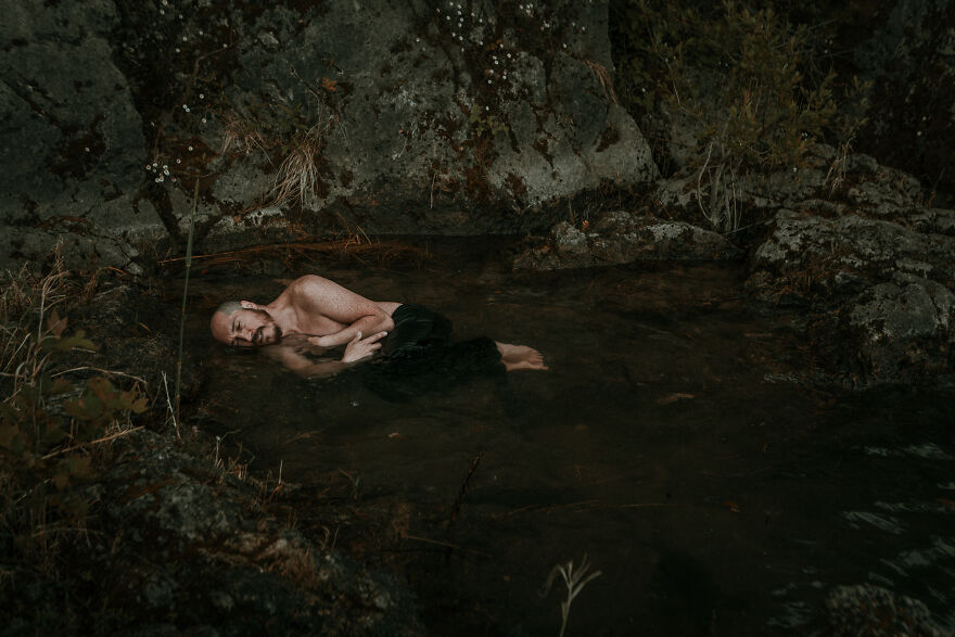 Italian Photographer Expresses His Inner World Through Emotional Images (38 Pics)