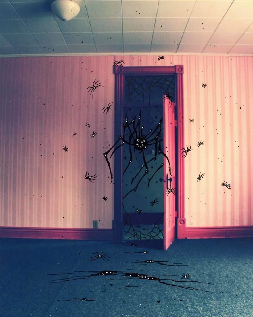 Mama And Her Spiderlings