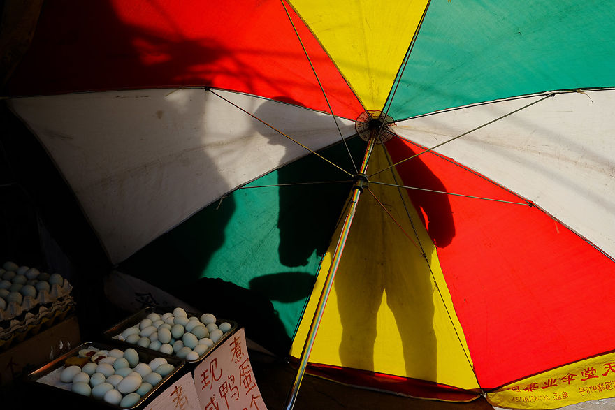 The Winners Of The Street Photography Competition By Independent Photographer Capture Life On The Streets Around The World The Winners Of The Street Photography Competition By Independent Photographer Capture Life On The Streets Around The World