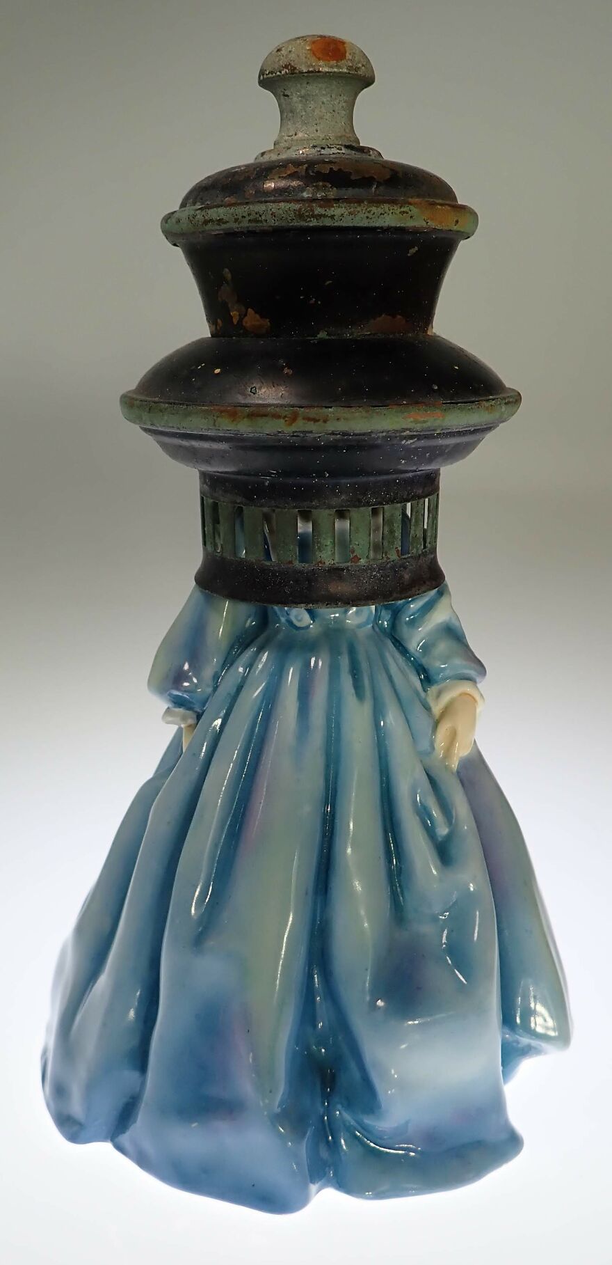 Merzkitsch Cabinet Of Curiosities