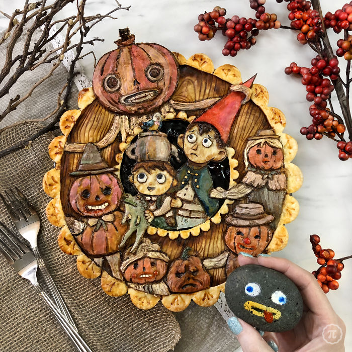 Halloween-Pies-Jassica-Clark-The-Pieous