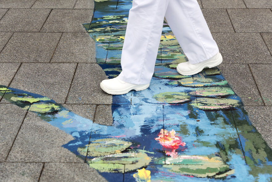 I Painted Three Murals On A Local Hospital's Wall To Honor Health Workers During The Global Pandemic
