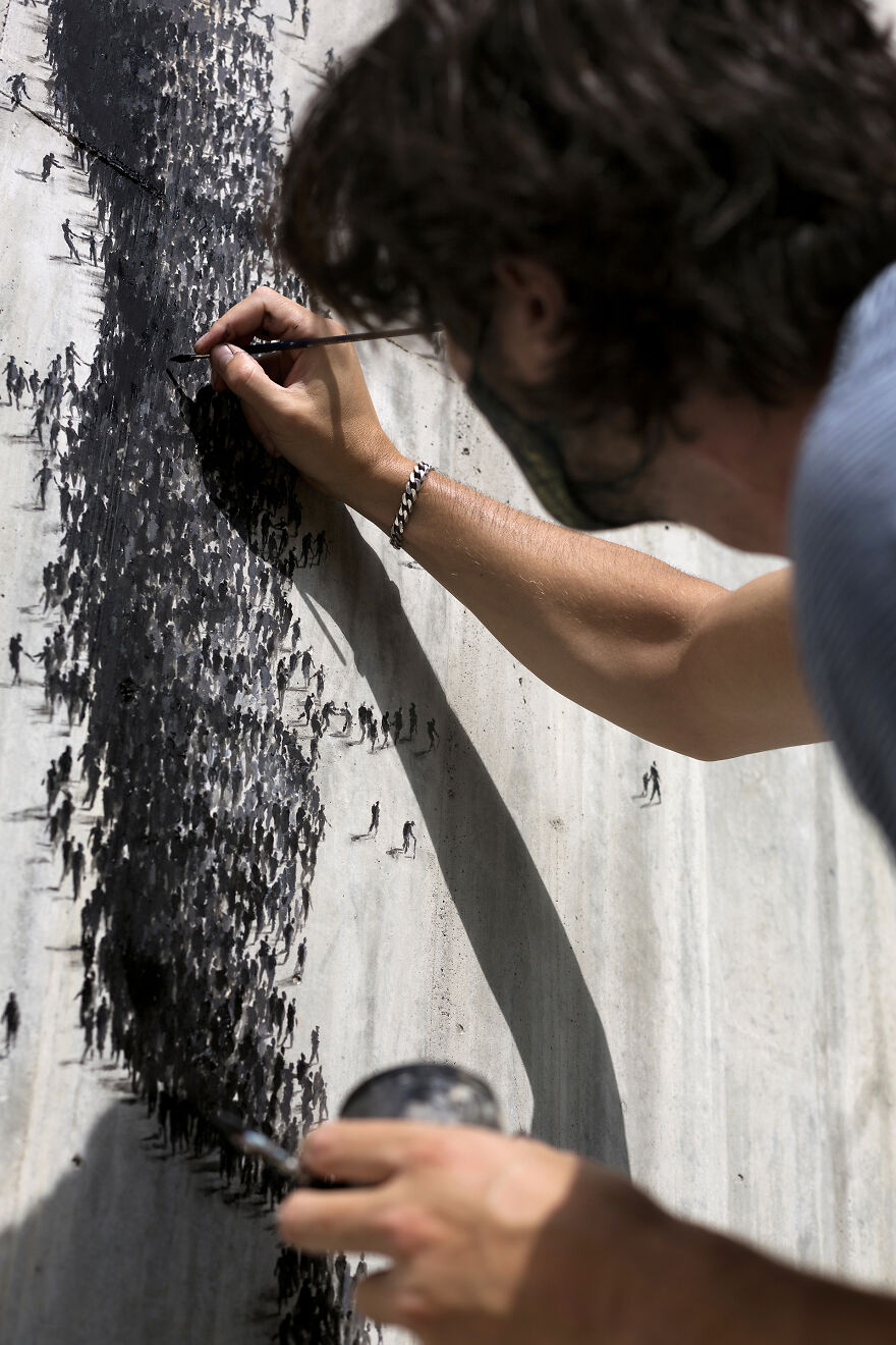 I Painted Three Murals On A Local Hospital's Wall To Honor Health Workers During The Global Pandemic I Painted Three Murals On A Local Hospital's Wall To Honor Health Workers During The Global Pandemic