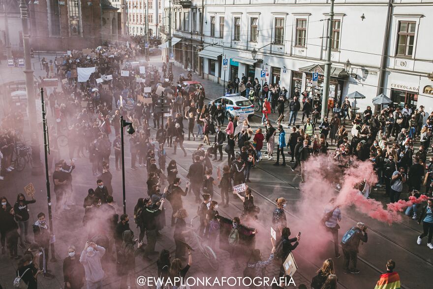 People Are Protesting In Poland Against New Laws That Ban Abortion