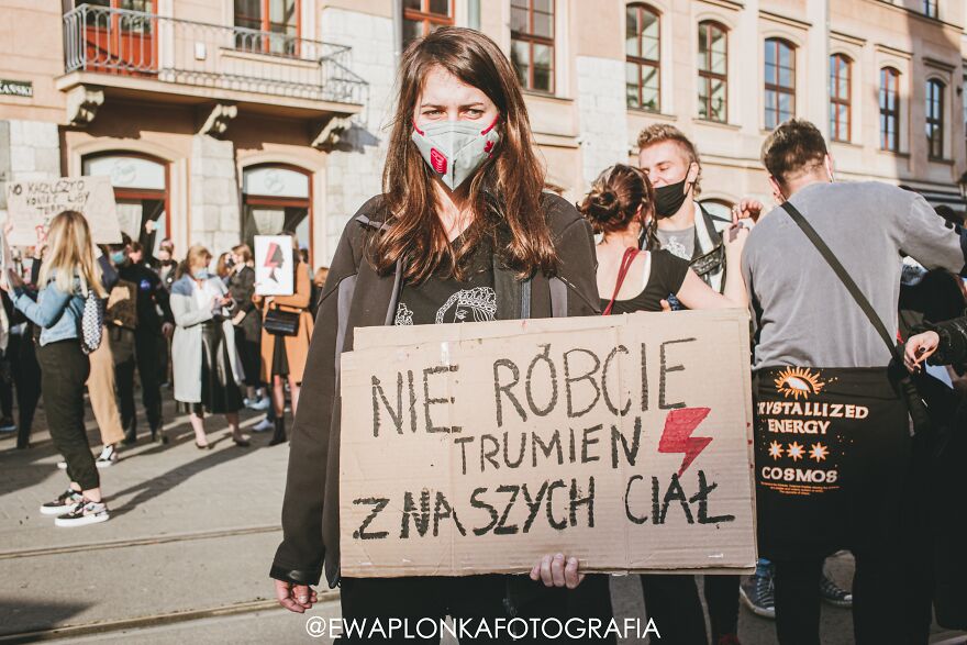 People Are Protesting In Poland Against New Laws That Ban Abortion