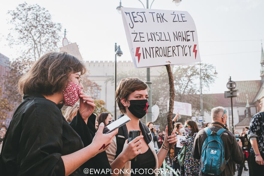 People Are Protesting In Poland Against New Laws That Ban Abortion