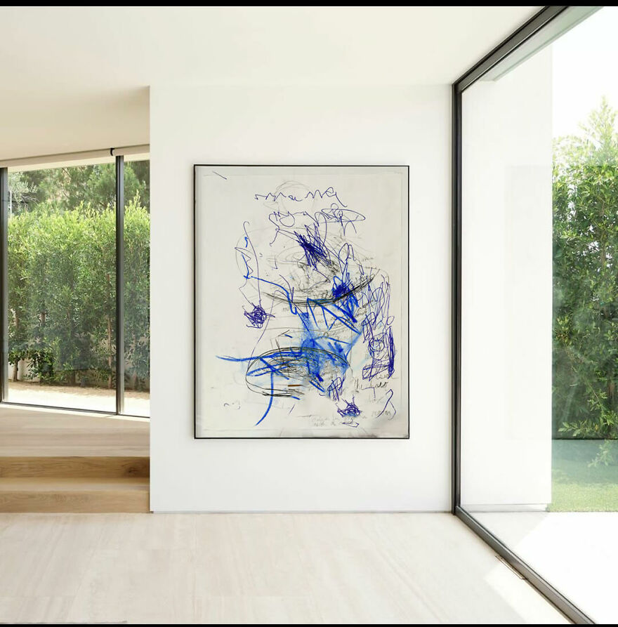 I've Discovered That Drawing With Different Hands Opens Up Different Aspects Of My Personality (39 Pics)