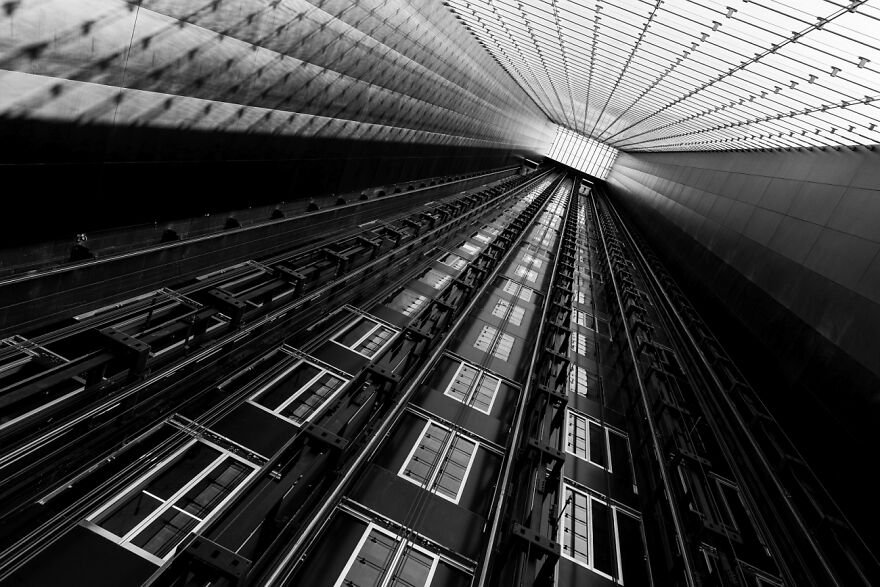 Space Station TLV (Remarkable Artwork In Architecture & Urban Spaces Category)