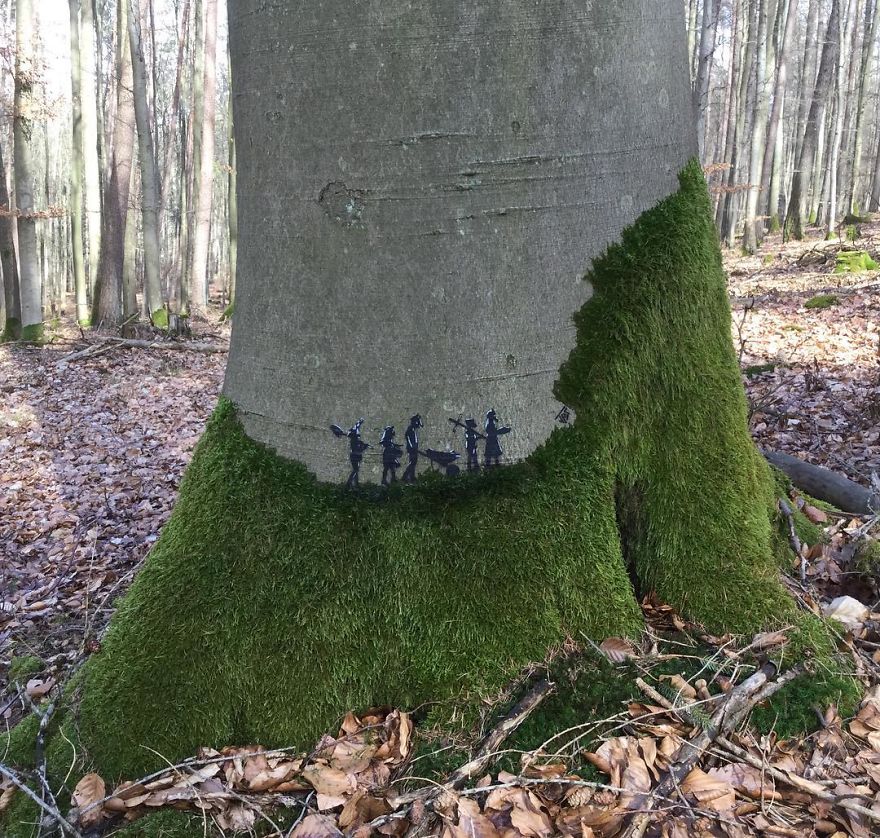 Street-Art-Graffiti-Interacts-With-Surroundings-Jps-Jamie-Paul-Scanlon