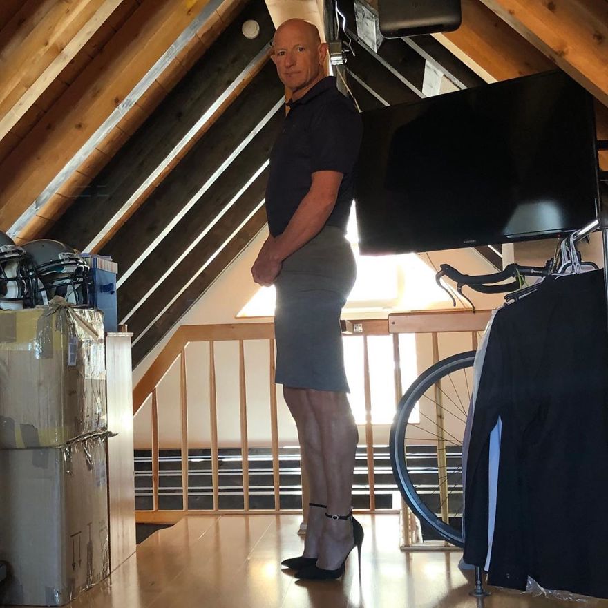 This Man In A Skirt And Heels Is Breaking Taboos, Questioning Standards, And Reinforcing That Clothes Have No Gender