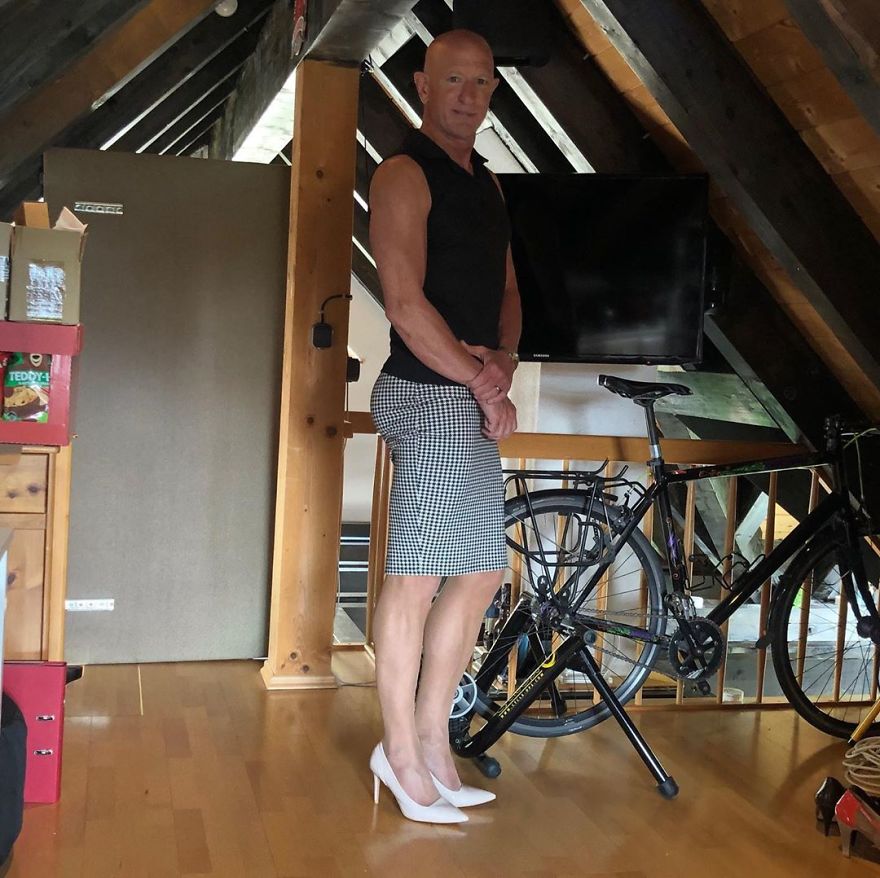 This Man In A Skirt And Heels Is Breaking Taboos, Questioning Standards, And Reinforcing That Clothes Have No Gender