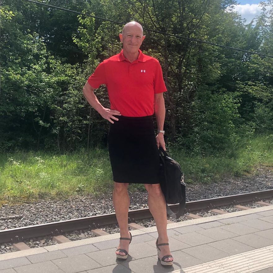 This Man In A Skirt And Heels Is Breaking Taboos, Questioning Standards, And Reinforcing That Clothes Have No Gender