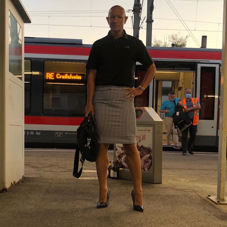 This Man In A Skirt And Heels Is Breaking Taboos, Questioning Standards, And Reinforcing That Clothes Have No Gender