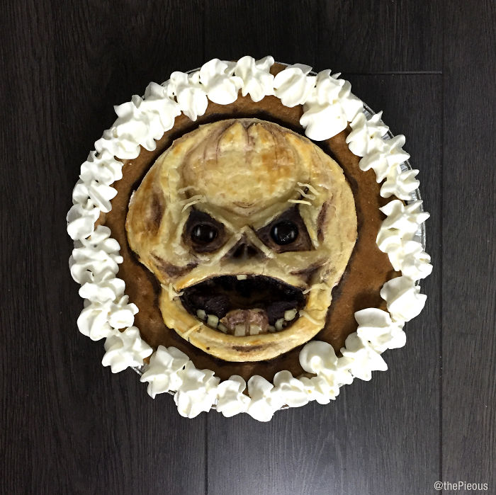 Halloween-Pies-Jassica-Clark-The-Pieous