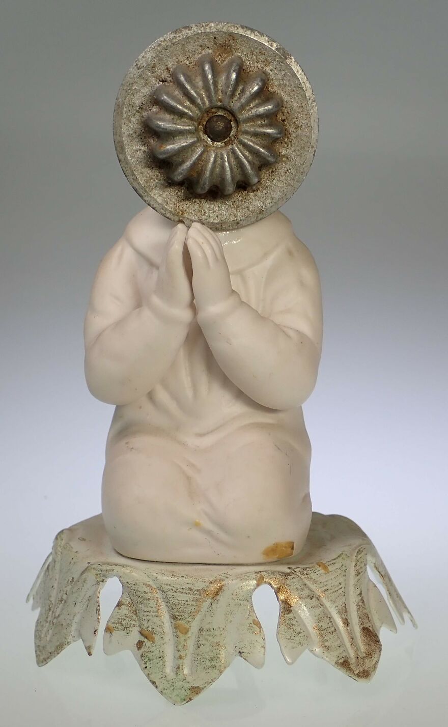 Merzkitsch Cabinet Of Curiosities