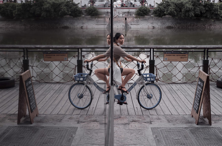 By Yauheni Stsiapanau