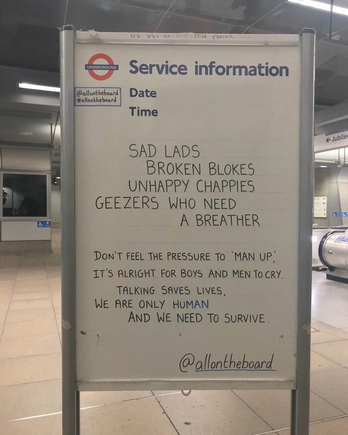 All-On-The-Board-Messages-Underground-London