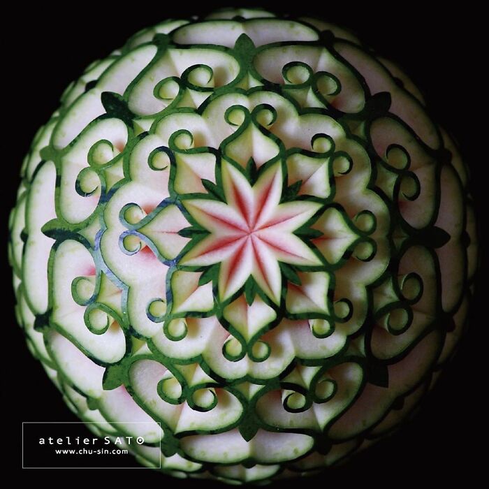 Fruit-Carving-Art-Tomoko-Sato